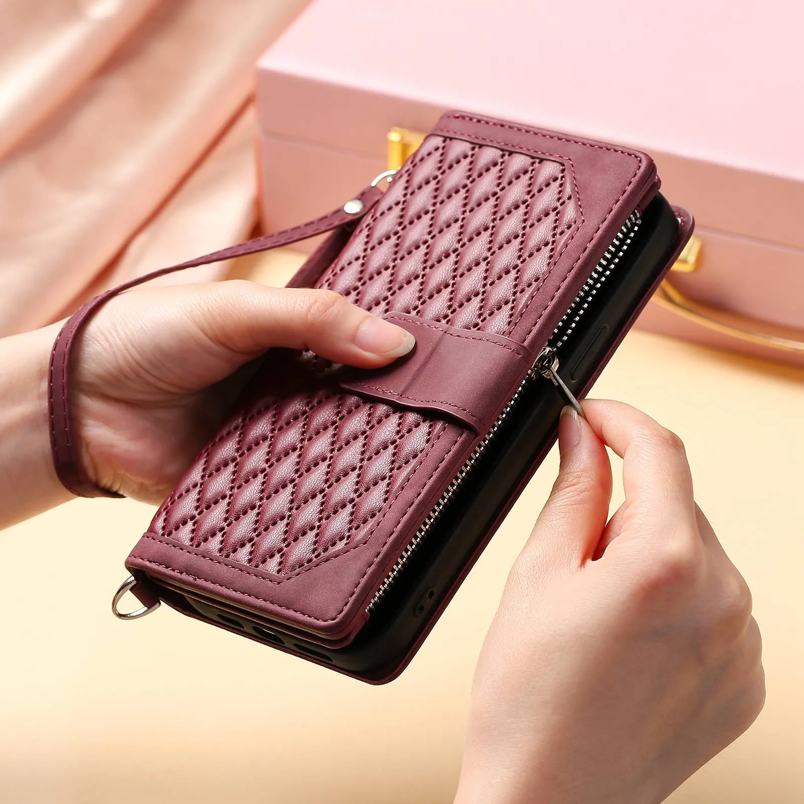 005 Style For Samsung Galaxy S21 FE 5G, Anti-scratch Zipper Pocket Phone Cover Rhombus Texture PU Leather Anti-fall Wallet Case Stand with Strap Card Holder