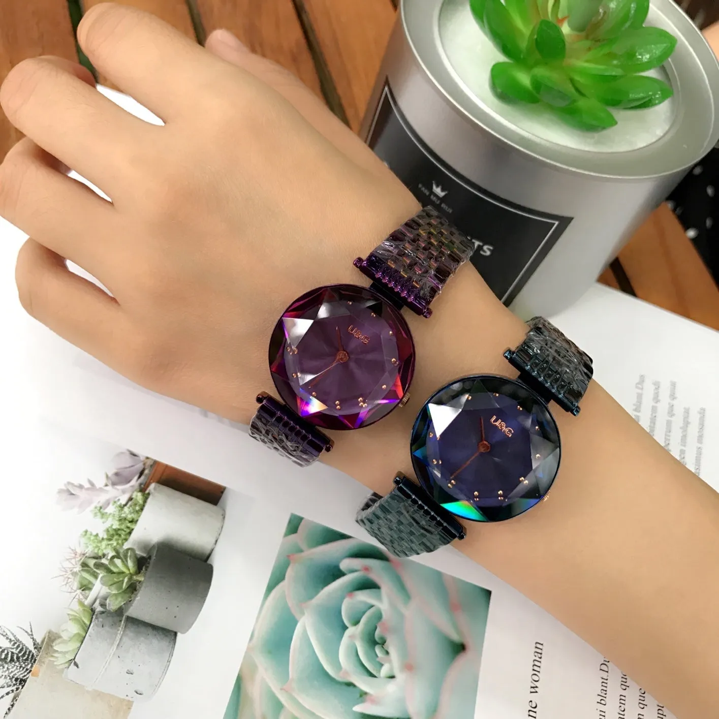 Personality Rhombus-shaped Mirror Women's Watch