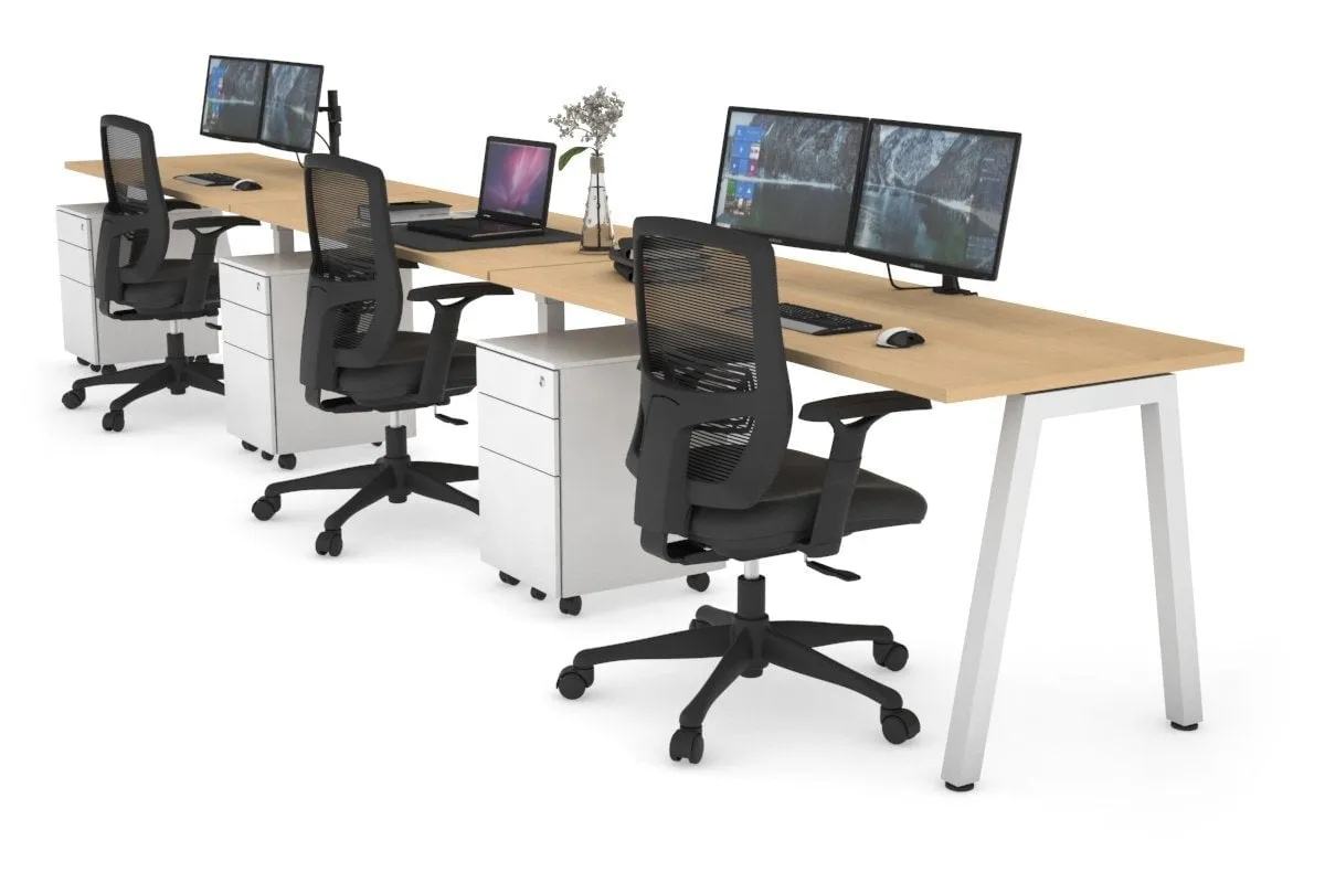 Quadro 3 Person Run Office Workstation [1400L x 700W]