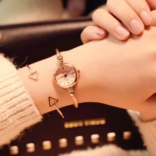 Small Gold Bangle Bracelet Luxury Watches, Stainless Steel, Retro Ladies Quartz Wristwatches, Fashion Casual Women Dress Watch